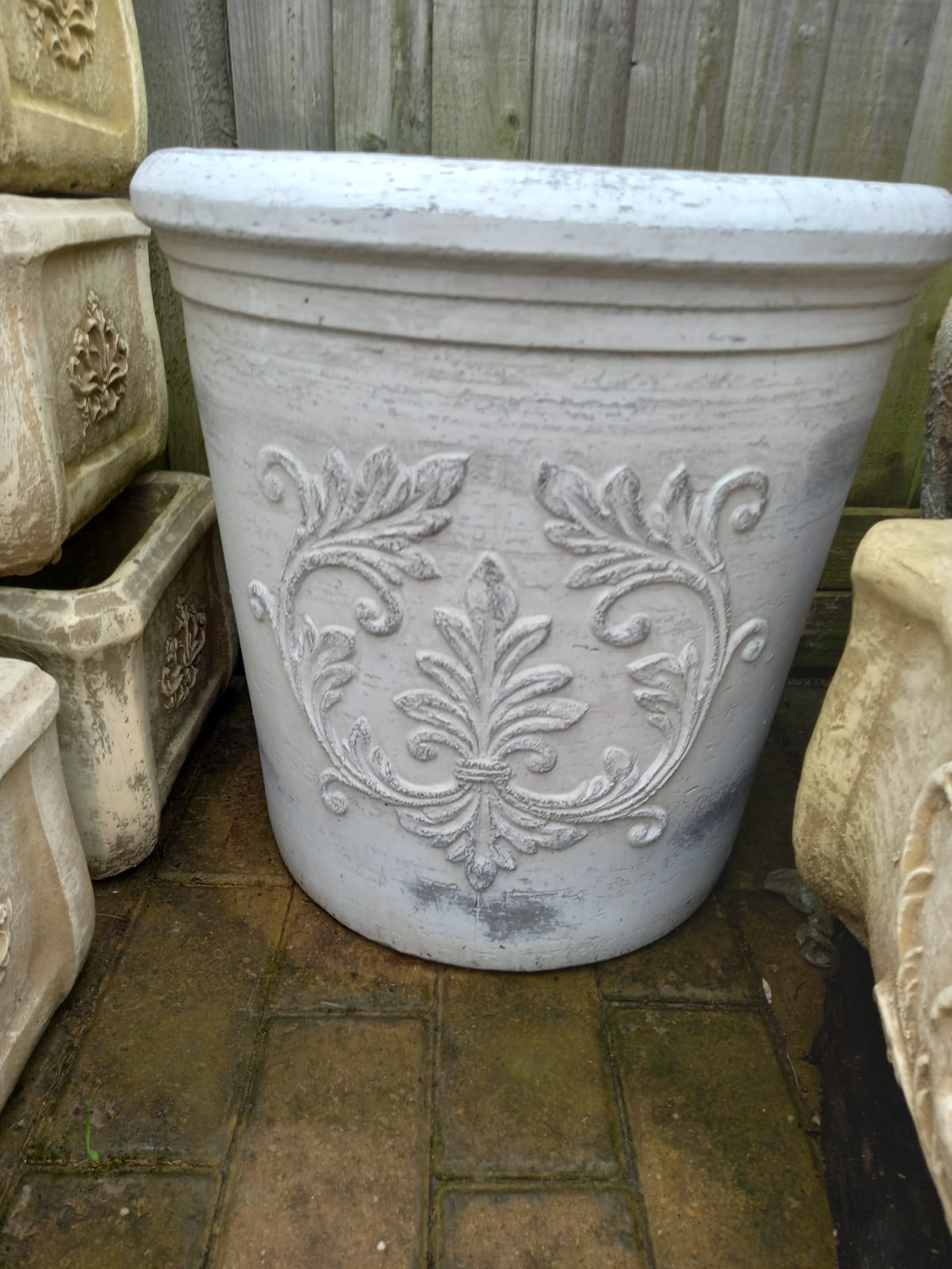 Classic Urn - Garden Ornaments